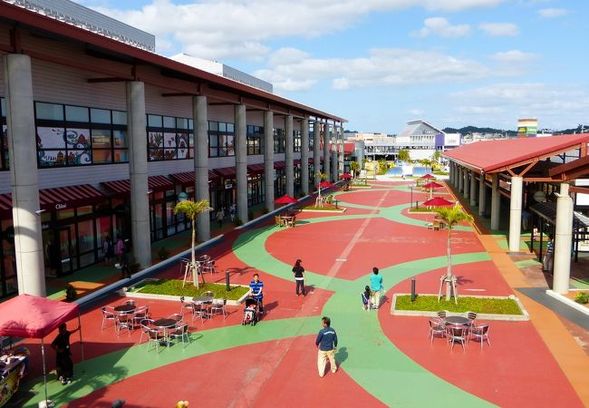 冲绳奥特莱斯ASHIBINAA(14:40~16:20)