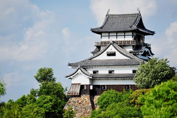 Inuyama Castle & Castle Town
(Explore Japan's oldest existing castle keep【National Treasure】and stroll through the Edo-period townscape. / 1h 40mins)