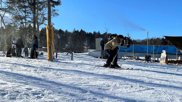 Start your first-time skiing experience here. With a few simple instructions from our on-site staff, you'll be ready to hit the slopes.