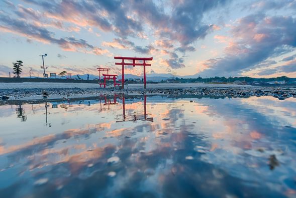 16:10 Arrive at Oou Shrine (Sea Torii Gate)
