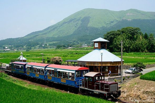 Minami Aso Railway Trolley Train (Scenic ride / 50 minutes)