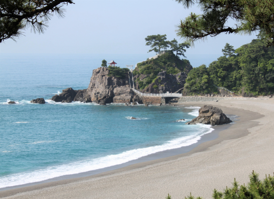 Katsurahama Beach <Free Stroll> (approx. 60 minutes)
★A representative tourist spot in Kochi Prefecture!