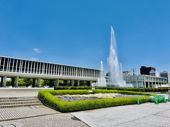 Hiroshima Peace Memorial Museum (Admission fee is included/ 90 minutes)