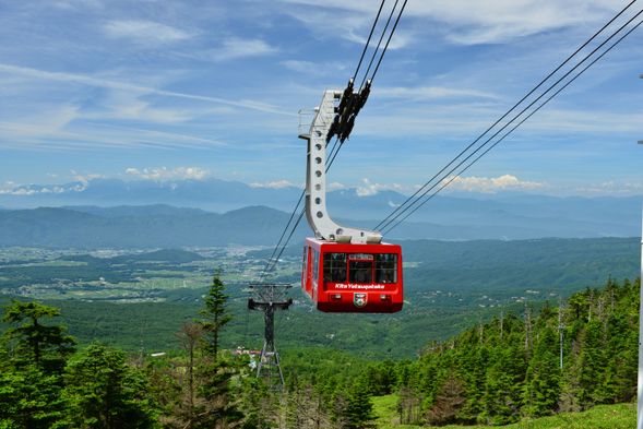Kita-Yatsugatake Ropewey (for 2hours)
☆Please enjoy the beautiful scenery of the Japanese Alps.