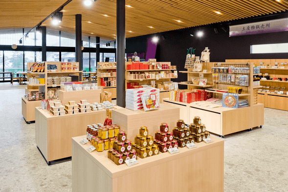 Shopping at Michi No Eki Rennyo no Sato Awara (60 minutes)