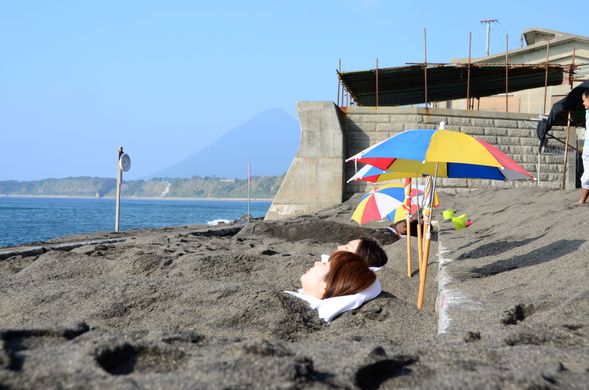 Sunamushi Onsen Sayuri
Experience Ibusuki's famous hot sand bath !