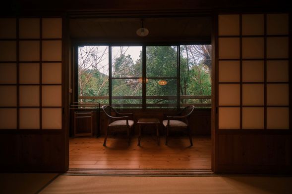 Return to the ryokan
Transfer back by the ryokan’s shuttle bus; free time and hot spring bath