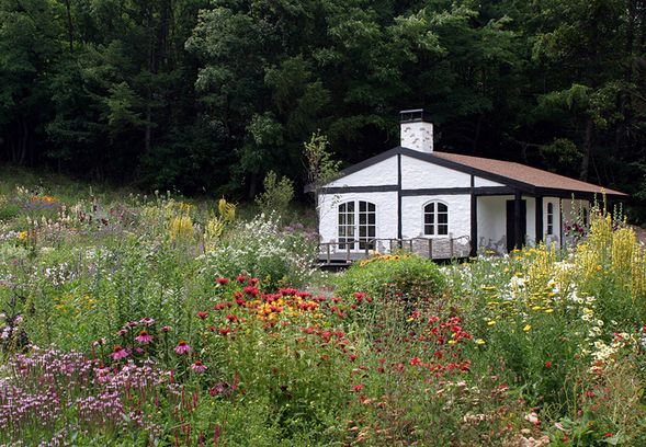 The Wind Garden / Kaze no Gaaden(optional)
・Entrance fee needs to be paid on site.
Discount coupons will be distributed.)
Adults 1,000 yen → 900 yen (600 yen without discount for children) *Open all the time