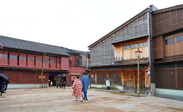 Higashi Chaya District
— Free walking (approx. 60 min)