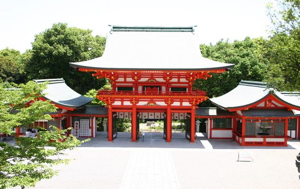 Omi Jingu Shrine: Free time to explore this picturesque shrine, known as a filming location for a popular manga (approx. 30 minutes)