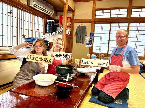 Hoto noodle making & lunch
・Expereience Hoto noodle cooking, a regional specialty
・Enjoy the food you made yourself!