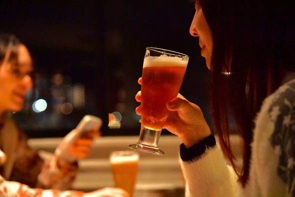 6-course meal and a 90-minute all-you-can-drink