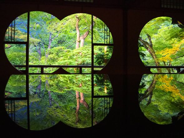 Spend a relaxing time visiting Yusai Tei (50 minutes/entrance fee included).