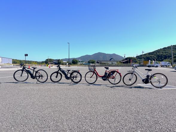 After completing the rental procedure, please feel free to explore at your leisure. Please return to Munatabi Lab by 4.00PM.