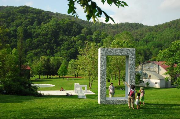 KAN YASUDA aSculpture Museum Arte Piazza Bibi(40)