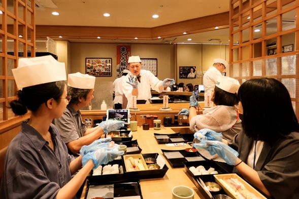 Come enjoy the sushi you made yourself at Heishiro (70mins)