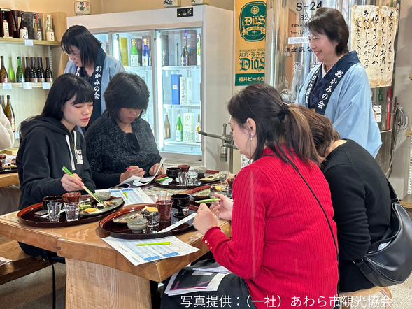 Experience pairing four types of local sake from Fukui hosted by a Okami-san
Enjoy limited edition sake♪