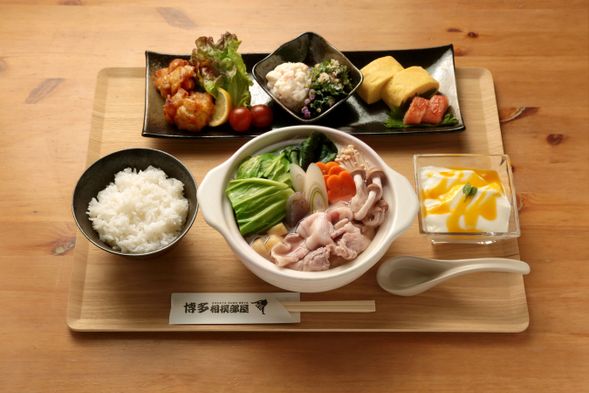 11:30
Lunch: Chanko hot pot