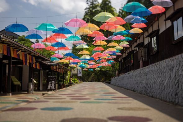 Traditional Arts and Crafts Village Yunokuni no Mori
Free time to explore(Approx.120min)
*Admission is included in the tour price
*Please pay for any activities within the park on your own