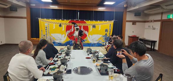 16:30
Visit Kitayamasaki Observatory
17:00
Experience the traditional Unotori Kagura dance performance with dinner
Stay overnight in Tanohata or Fudai area