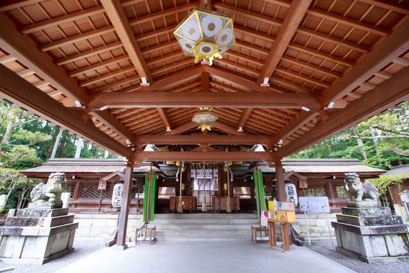 建部大社「本殿前 特別参拝」