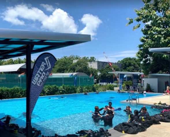 Meet at the Water Pro Pool for theory and pool practice session till 17.00