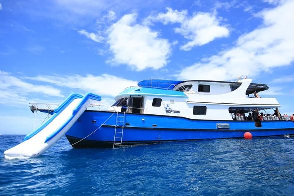 Depart for Racha Island (1.5 hours Travelling Time)