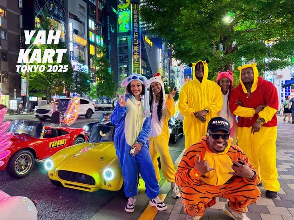 Explore the charm of the city by go-kart as you cruise through Akihabara and Asakusa’s Kaminarimon (Senso-ji Temple).