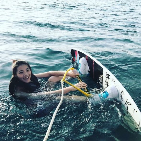 Can participate without swimming, Girls usually have a high chance of success.