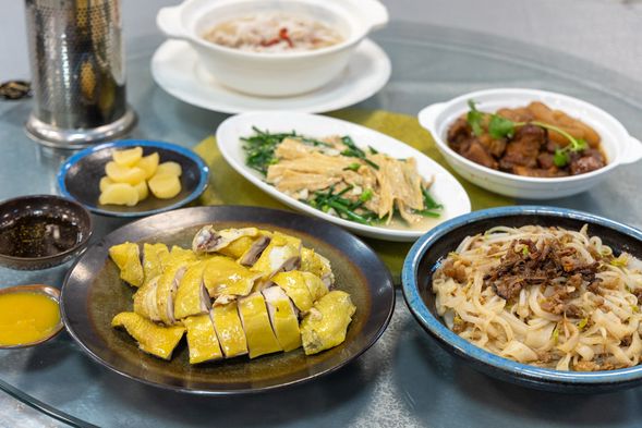 美食|美濃客家菜
安排享用美濃道地客家料理,從山林走進餐桌,用味蕾認識高雄另一種風土。