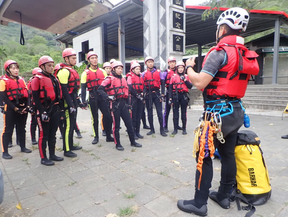 ▶裝備教學|進行安全說明