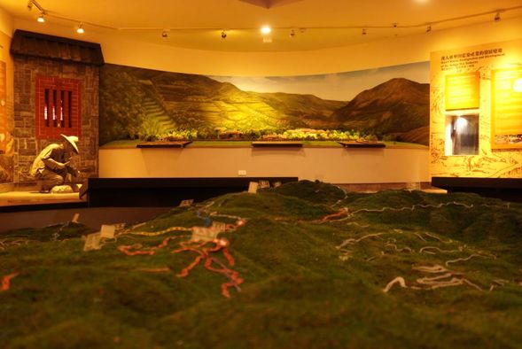 【全プラン共通】
陽明山國家公園服務中心 (滞在時間20分)