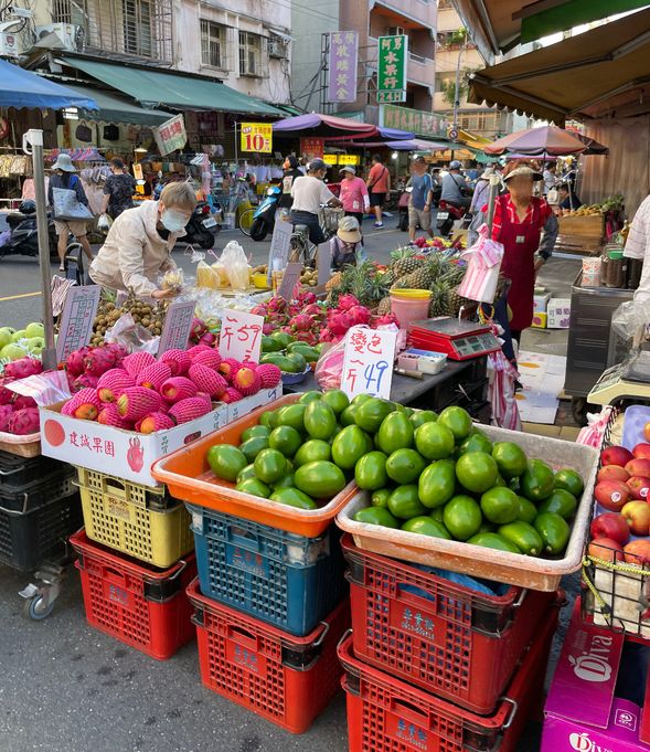 濱江朝市 (滞在時間:約45分)