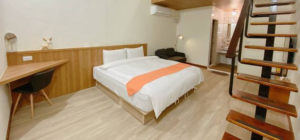 屏東幸福莊園-家庭四人套房或閣樓四樓套房住宿一晚+中式早餐4份+下午茶4份+騎單車體驗(單騎莎卡蘭溪堤岸、走讀客庄巡獅趣)+愛戀幸福花草香五感體驗+葉拓帆布袋