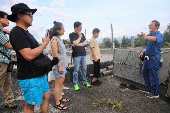 遊客自行於柯林漁廠集合(地址:宜蘭縣冬山鄉柯林一路451號)