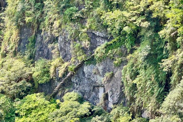 蕃薯寮與大石鼻山步道健行