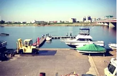 3、集合場所 :集合時間になりましたら、桟橋でお待ちください