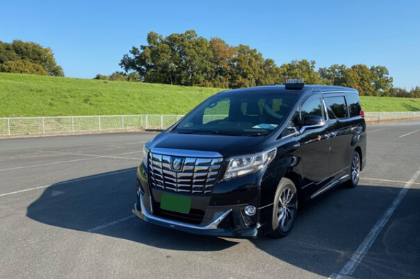 車両一例・アルファード(写真は参考です)