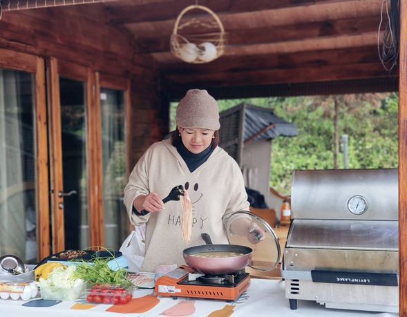 Isn't it amazing to experience being the chef outdoors?