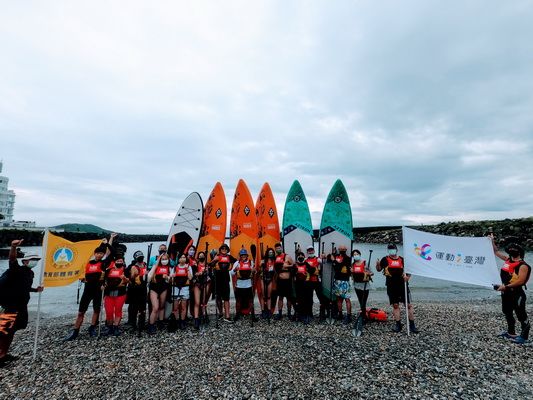 團體合照留下美麗的回憶