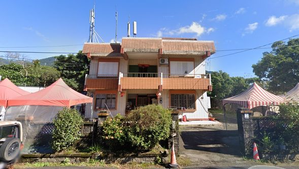 04:00 或 09:00 或 13:30 報到