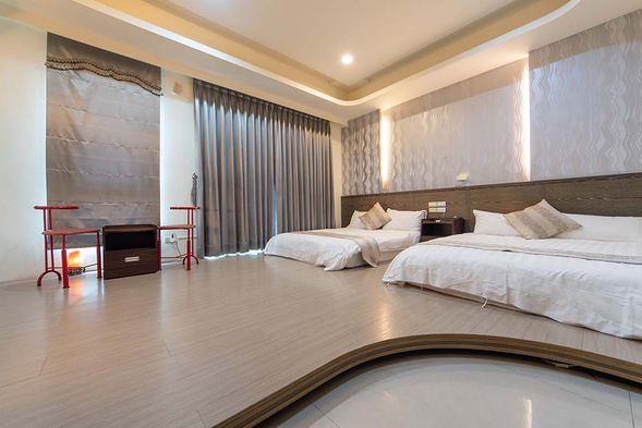 15:00 後|辦理入住與自由活動
完成入住手續,稍作休息,享受會館周邊環境或前往海灘漫步。