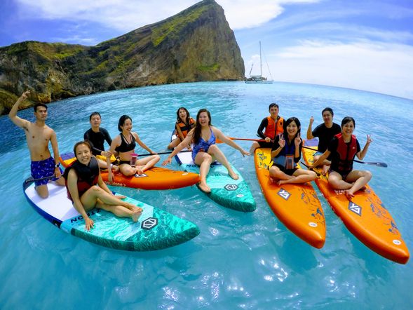 如有加購SUP體驗,將有教練指導SUP練習(若牛奶海海域風浪許可亦可下海拍照)