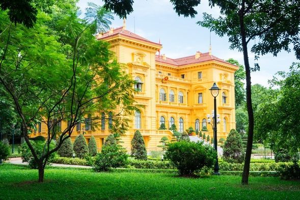 總督府(不入內參觀)