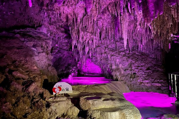 沖繩世界-玉泉洞