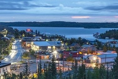 極光之都-黃刀鎮