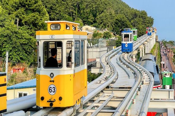 海雲台膠囊列車