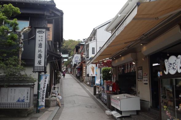 江之島弁財天仲見世通商店街