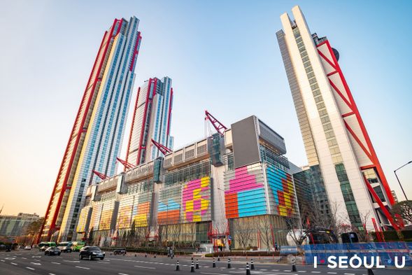 THE HYUNDAISEOUL 現代百貨