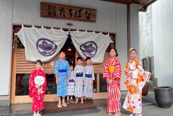 靜岡旅館更換浴衣參加祭典